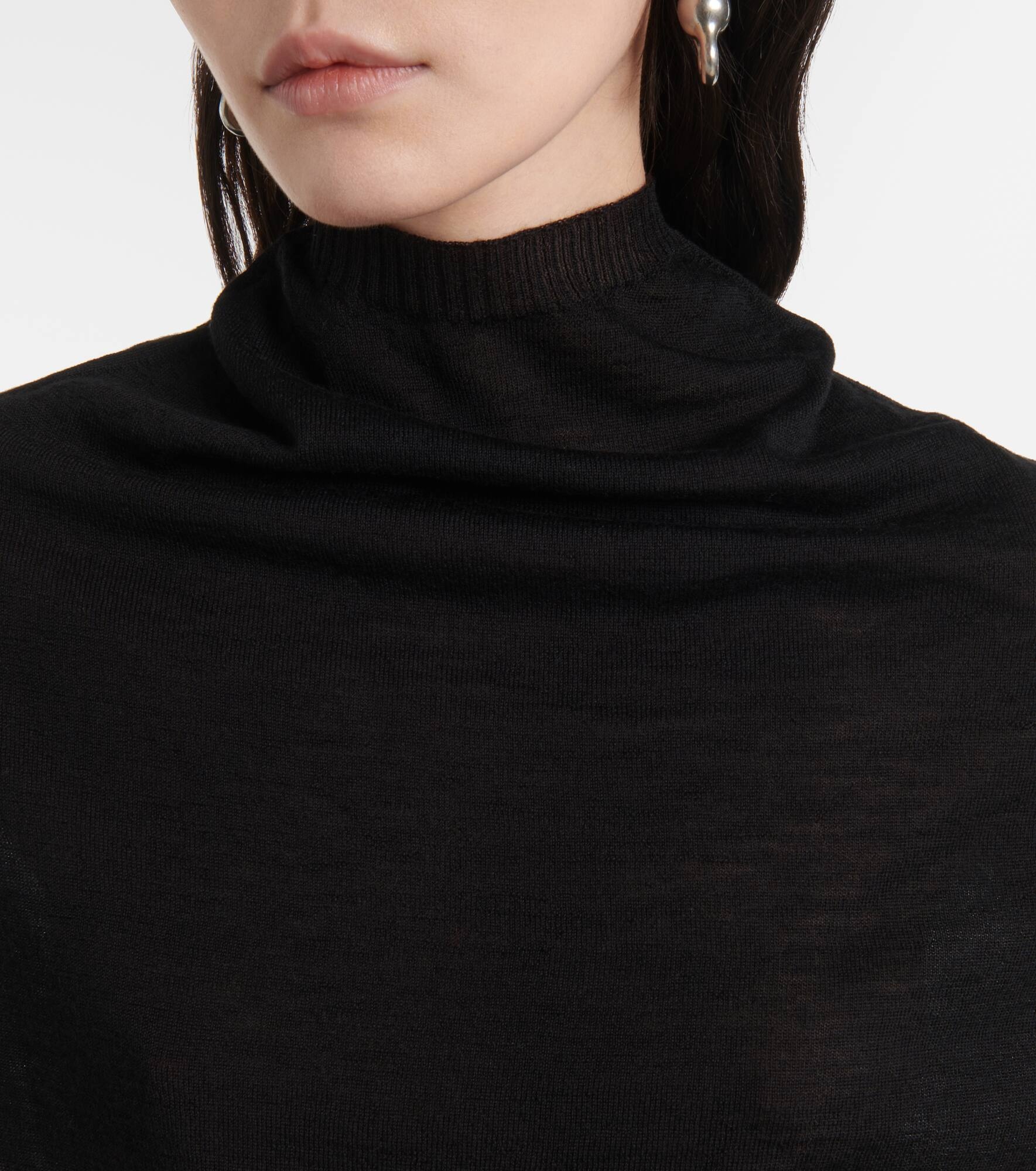 Wool turtleneck top - 4