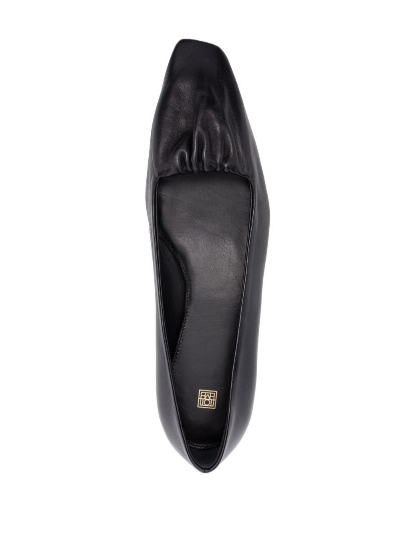 square-toe loafers - 6