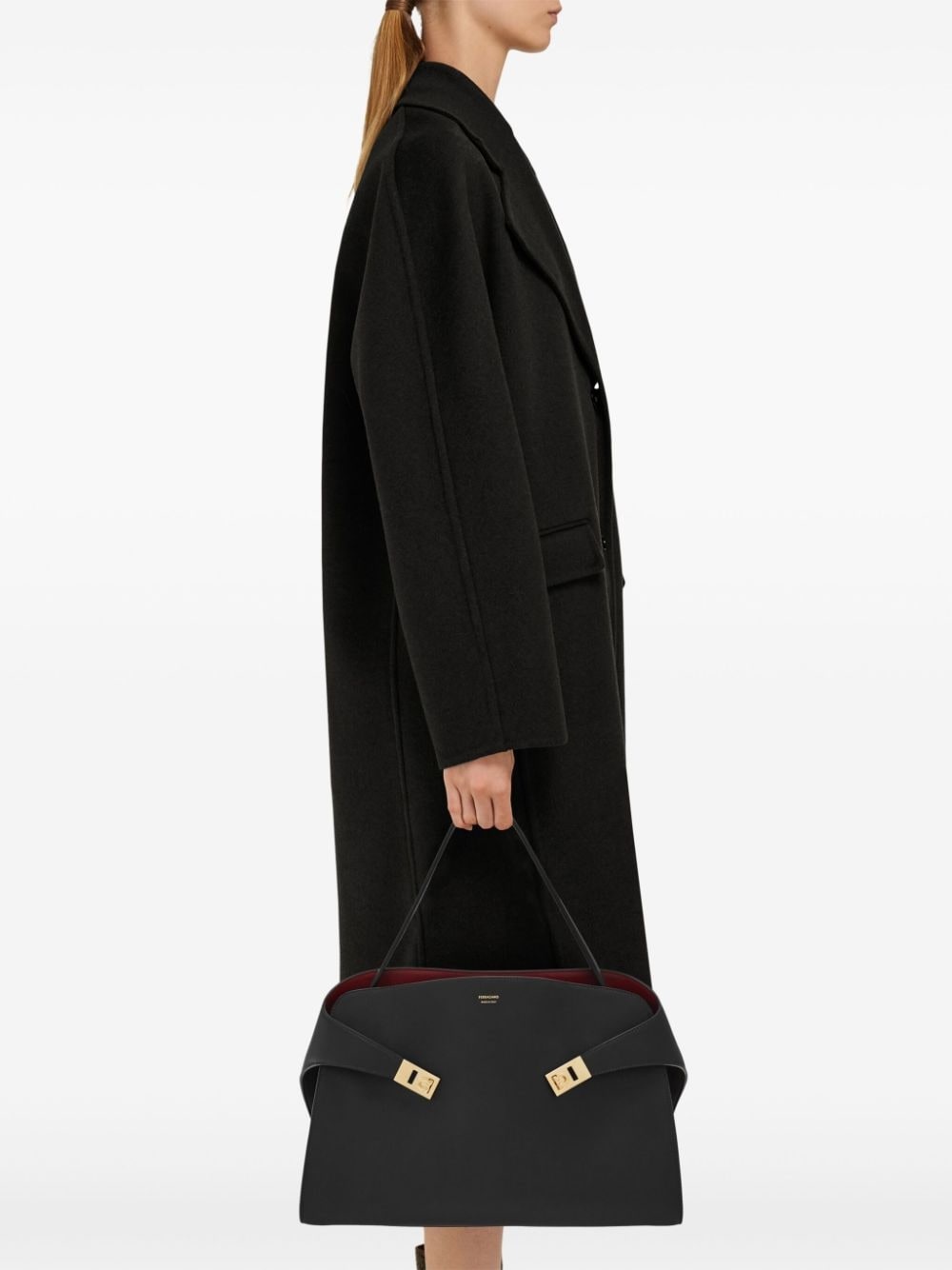 medium Hug shoulder bag - 2