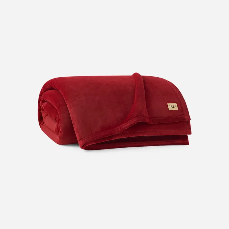 ® Coco XL Throw 90"x92" Blankets in Coffee Berry - 1