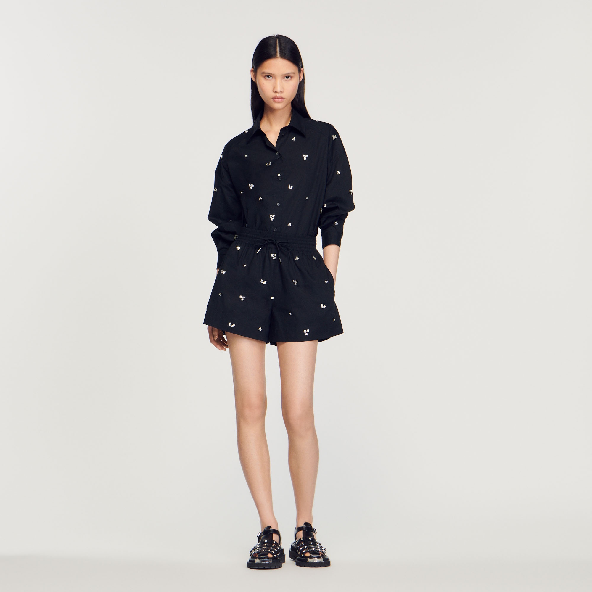 Hand-embroidered embellished shorts - 2