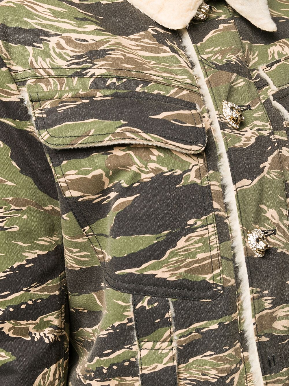 camouflage-print buttoned jacket - 5