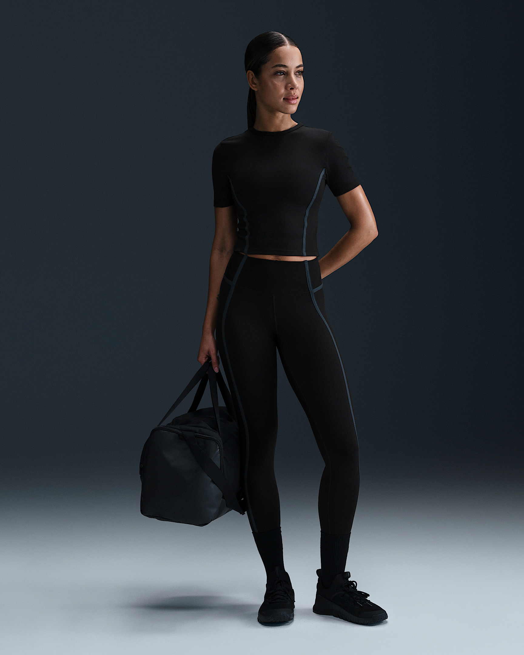 Nike One Fitted Women's Dri-FIT Short-Sleeve Top - 4