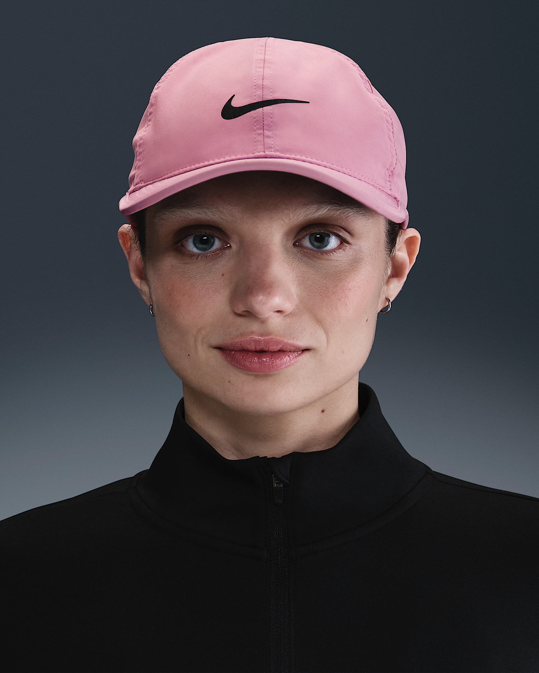 Nike Dri-FIT Club Unstructured Featherlight Cap - 1