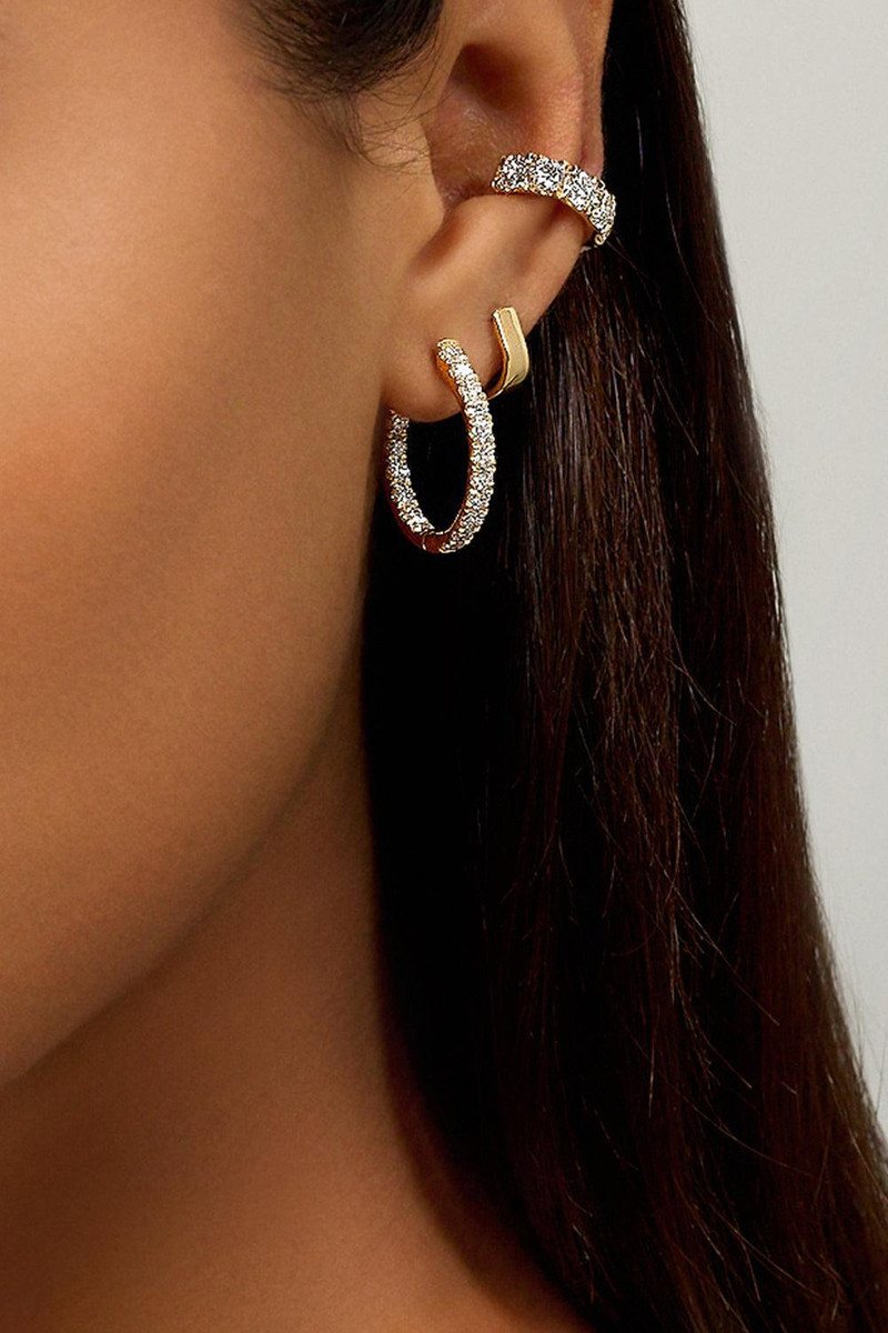 MELISSA KAYE Medium Clara Diamond Hoop Earrings outlook