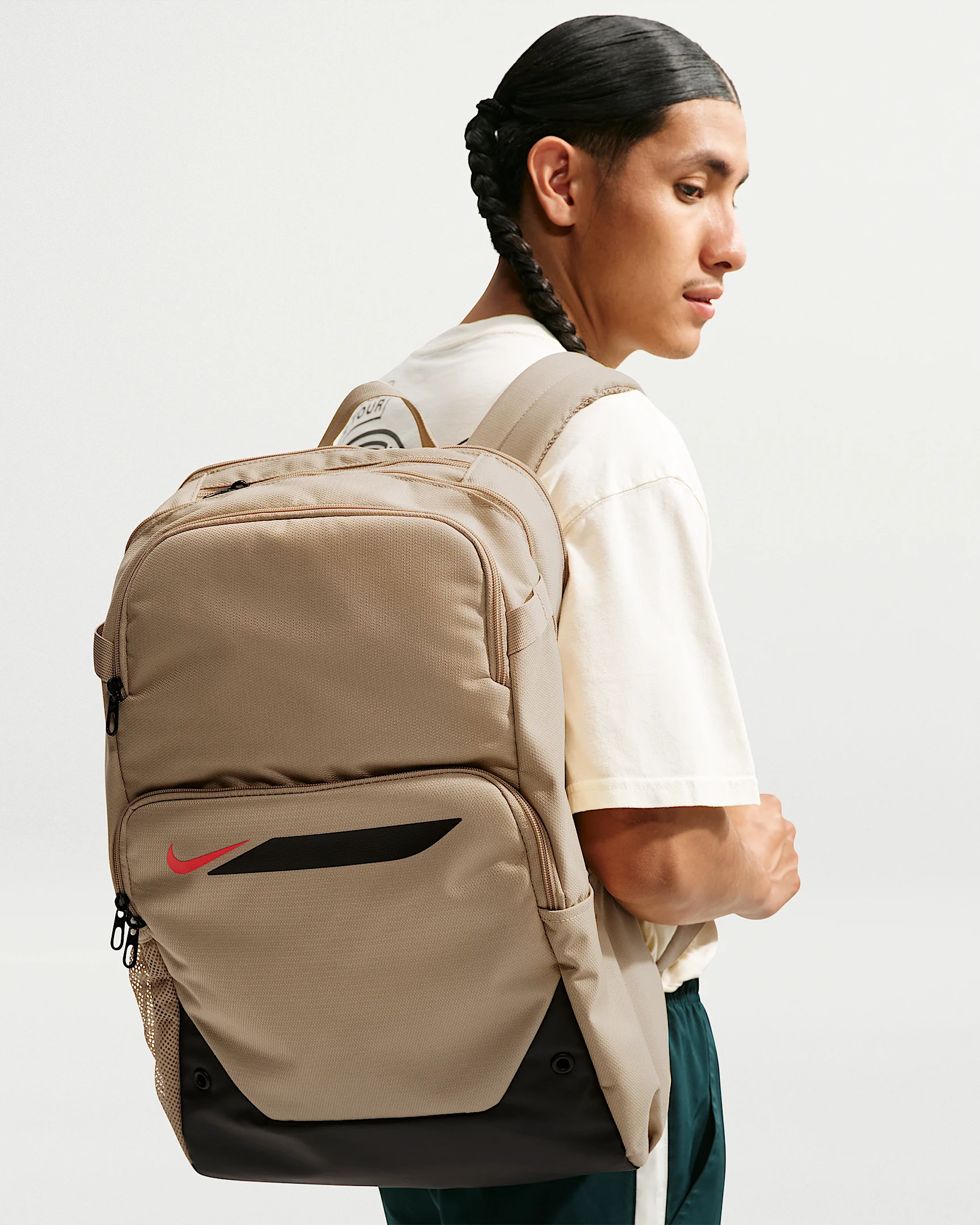 Nike Academy Soccer Backpack (Large, 30L) - 1
