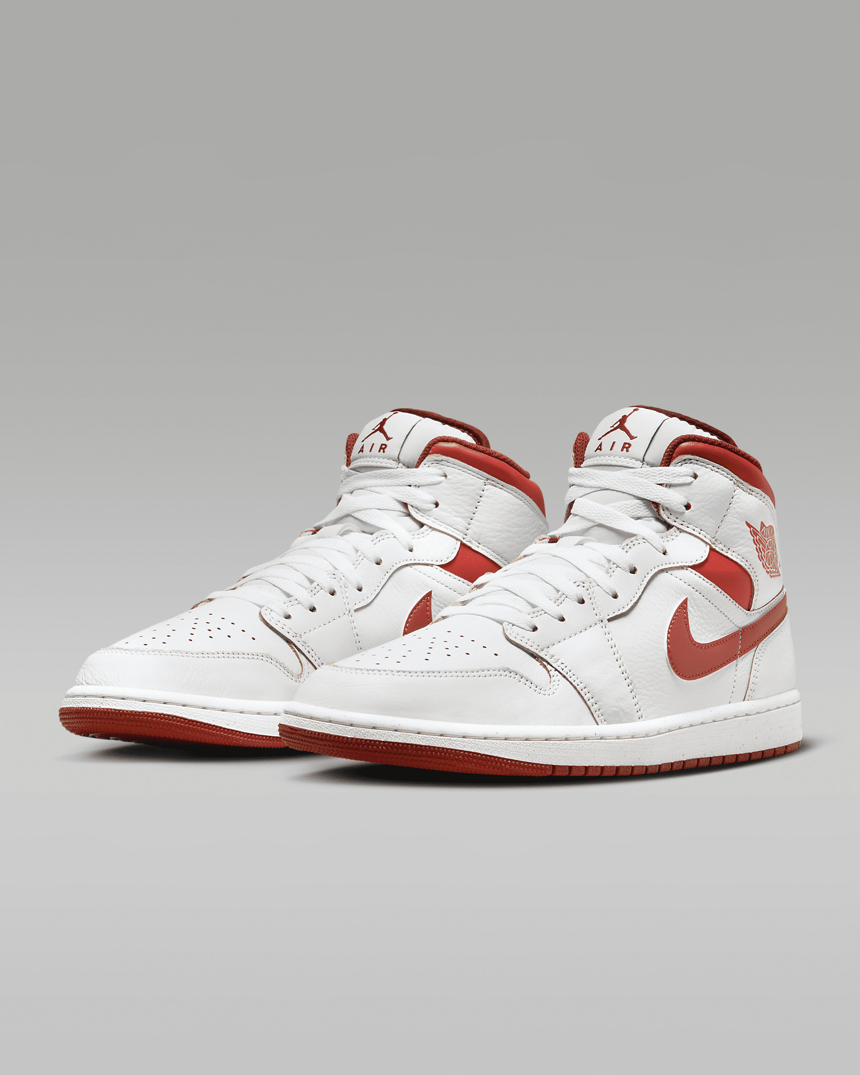 Air Jordan 1 Mid SE Men's Shoes - 5