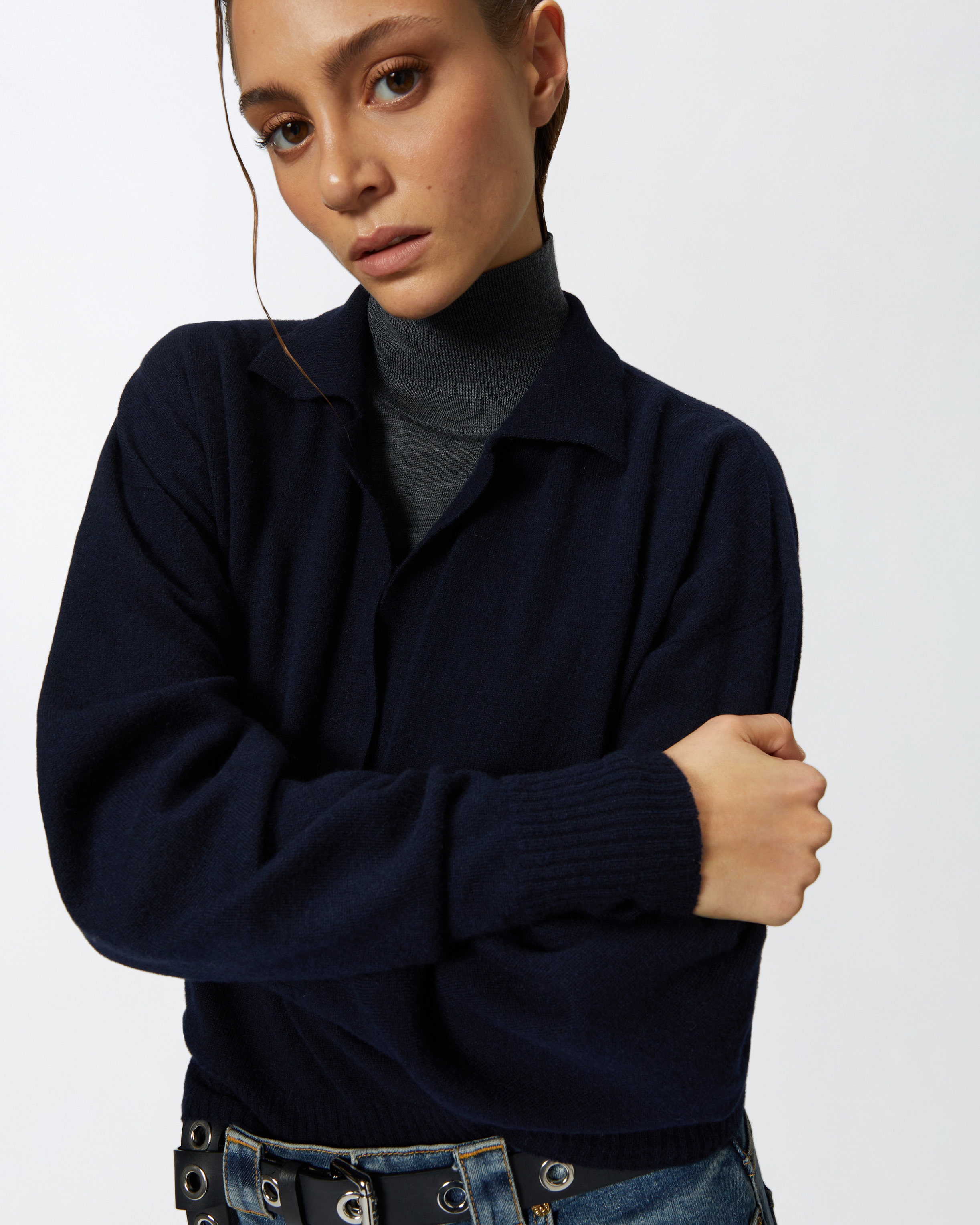 SHORT CASHMERE-BLEND SWEATER WITH COLLAR - 5