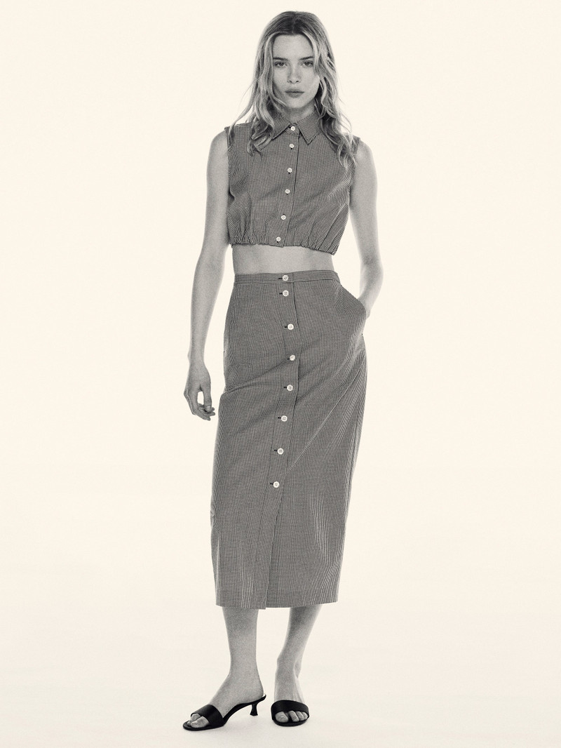 FRAME The Check Skirt in Navy Multi outlook