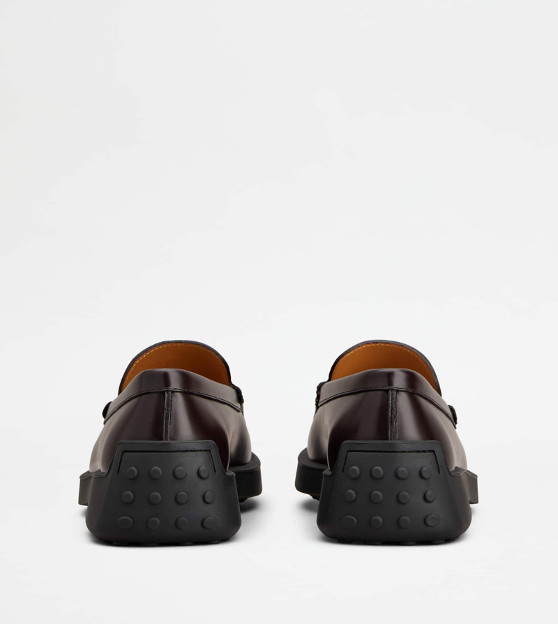 Tod's SLIPPER LOAFERS IN LEATHER - BURGUNDY outlook