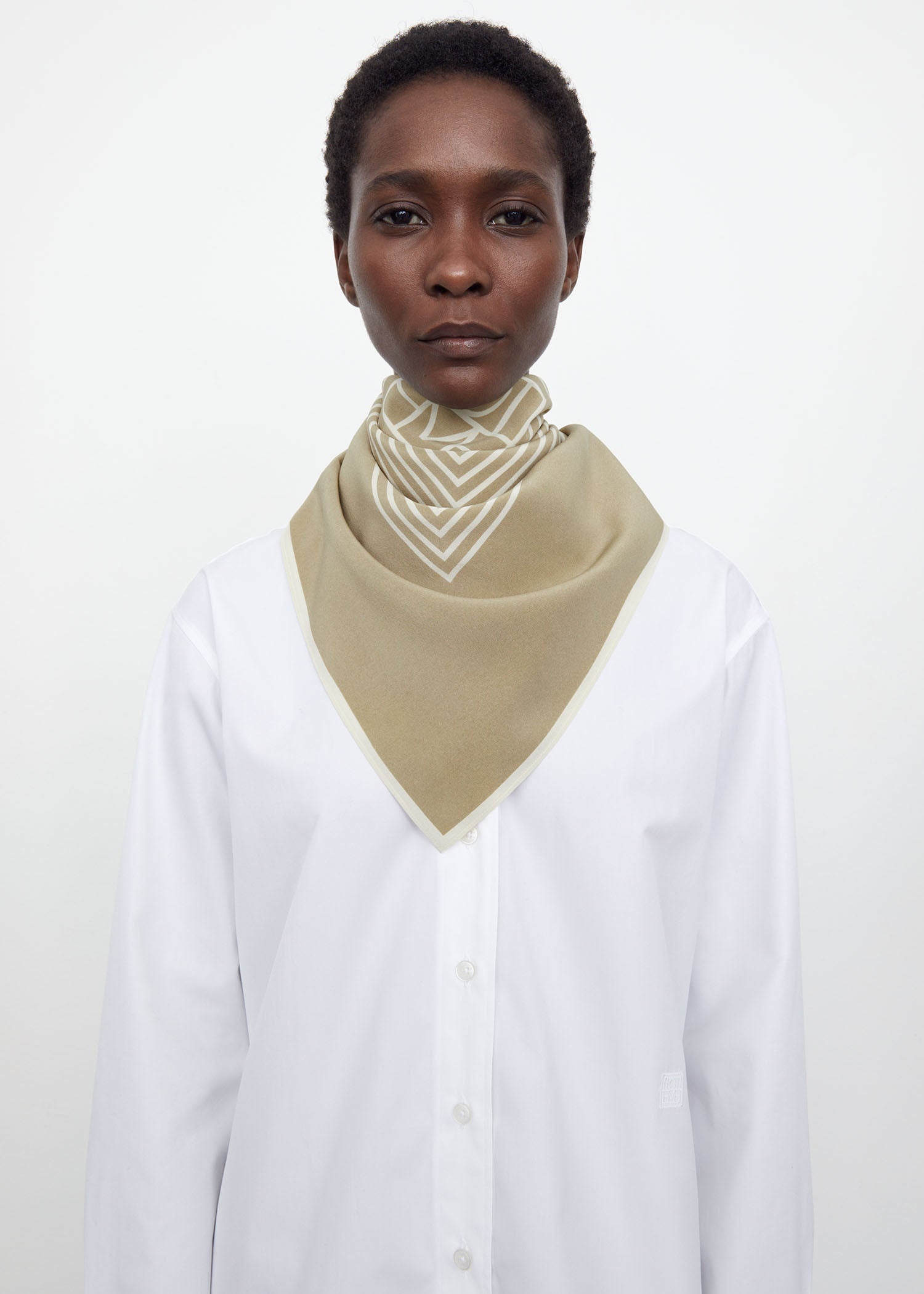 Centered monogram silk scarf peanut butter - 2