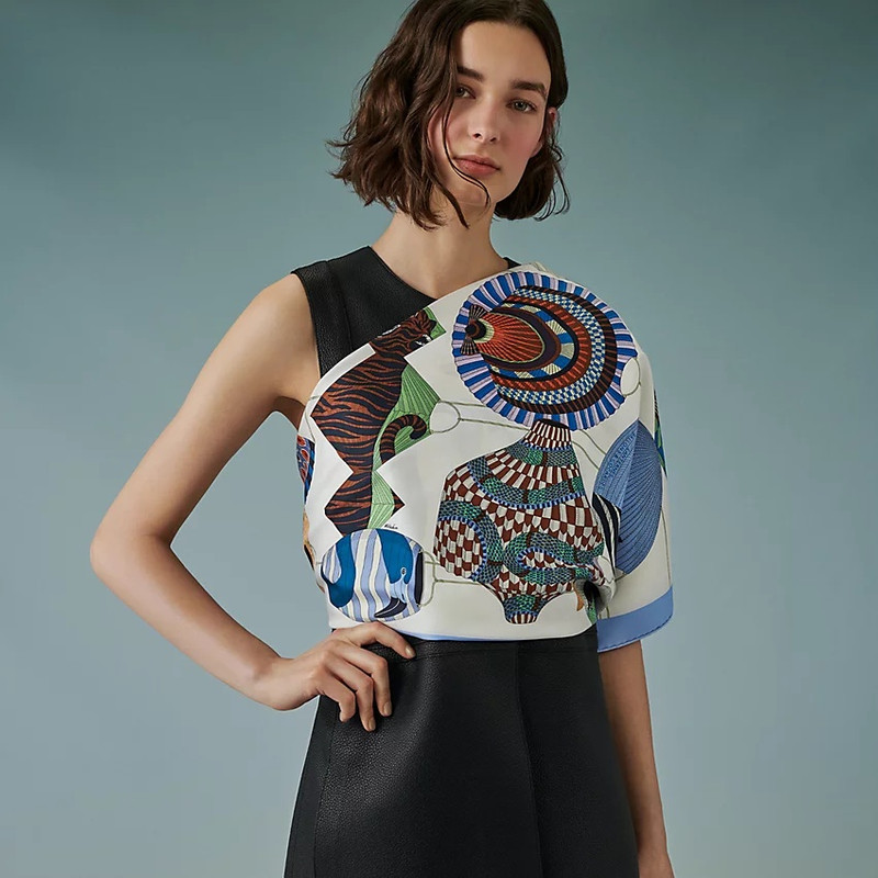 Hermès Lanternes, Ballons et Cocardes scarf 90 outlook