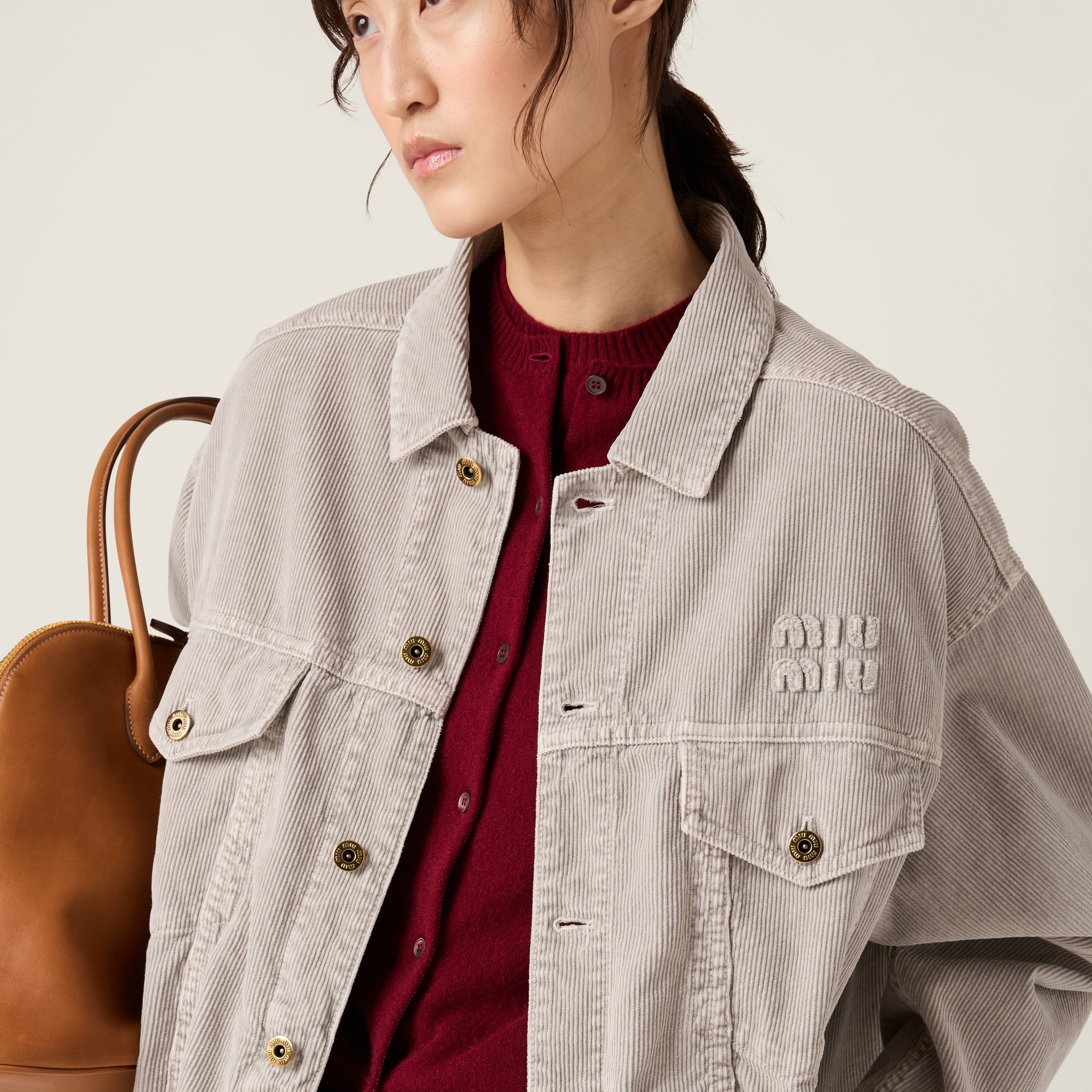 【23AW NEW】MiuMiu_women / ウォッシュドベルベット ジャケット MIU MIU (ミュウミュウ) ウォッシュドベルベット ロゴ刺繍