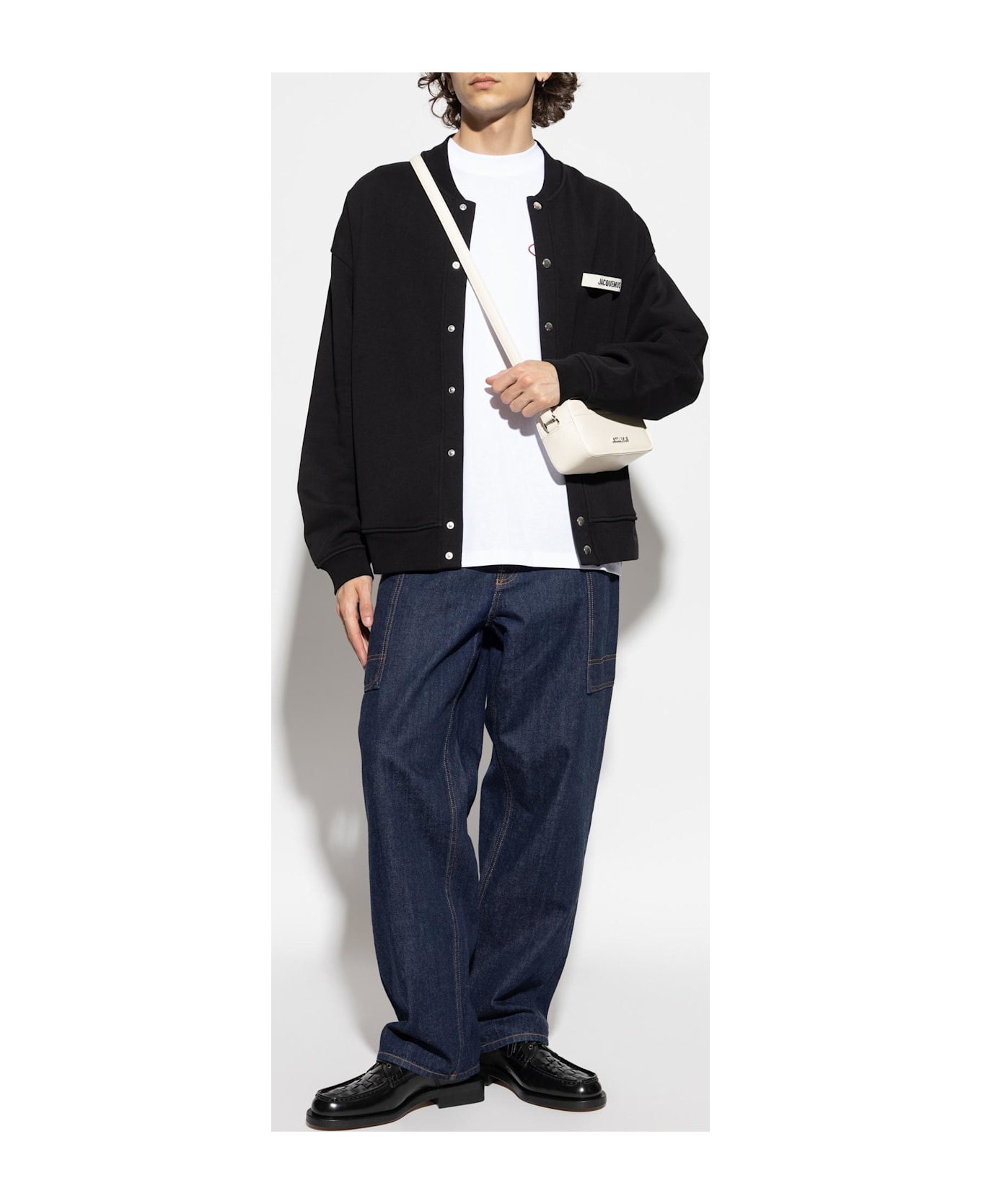 Jacquemus T-shirt With Logo Patch - 2