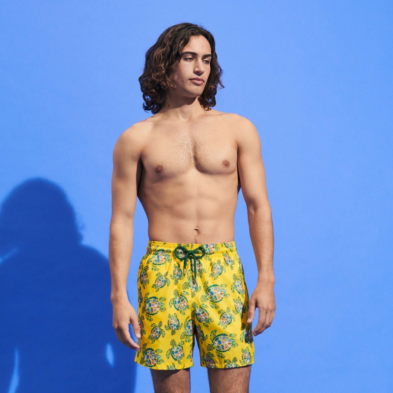 Vilebrequin Men Swim Trunks Ultra-light and Packable Provencal Turtles outlook