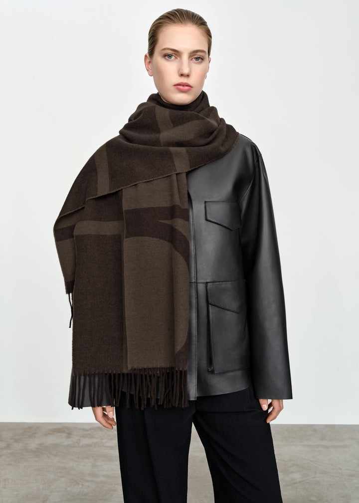 Monogram jacquard wool scarf dark brown - 3