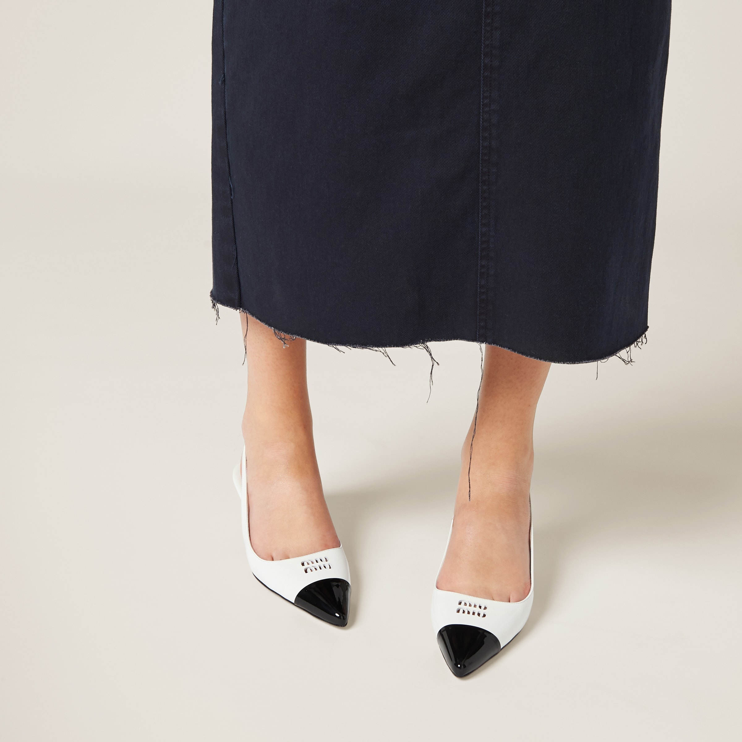 Patent leather pump - 5