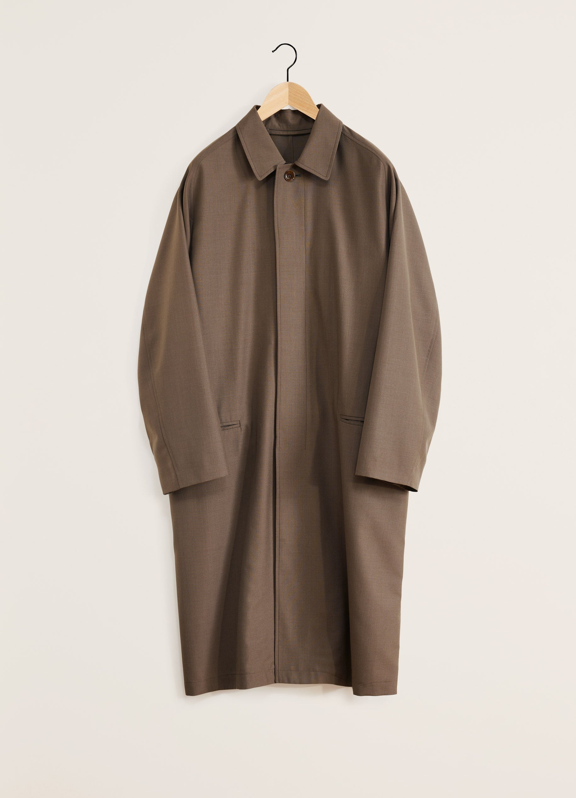 【LEMAIRE】【ルメール】RAGLAN SUIT COAT Lemaire Raglan Suit Coat | Garmentory