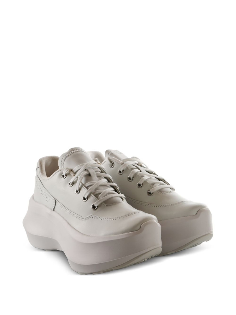 Comme Des Garçons Salomon SR811 platform sneakers outlook