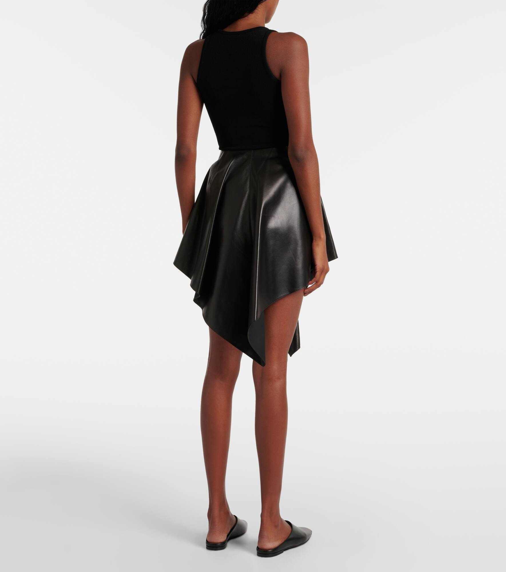 Asymmetric leather miniskirt - 3