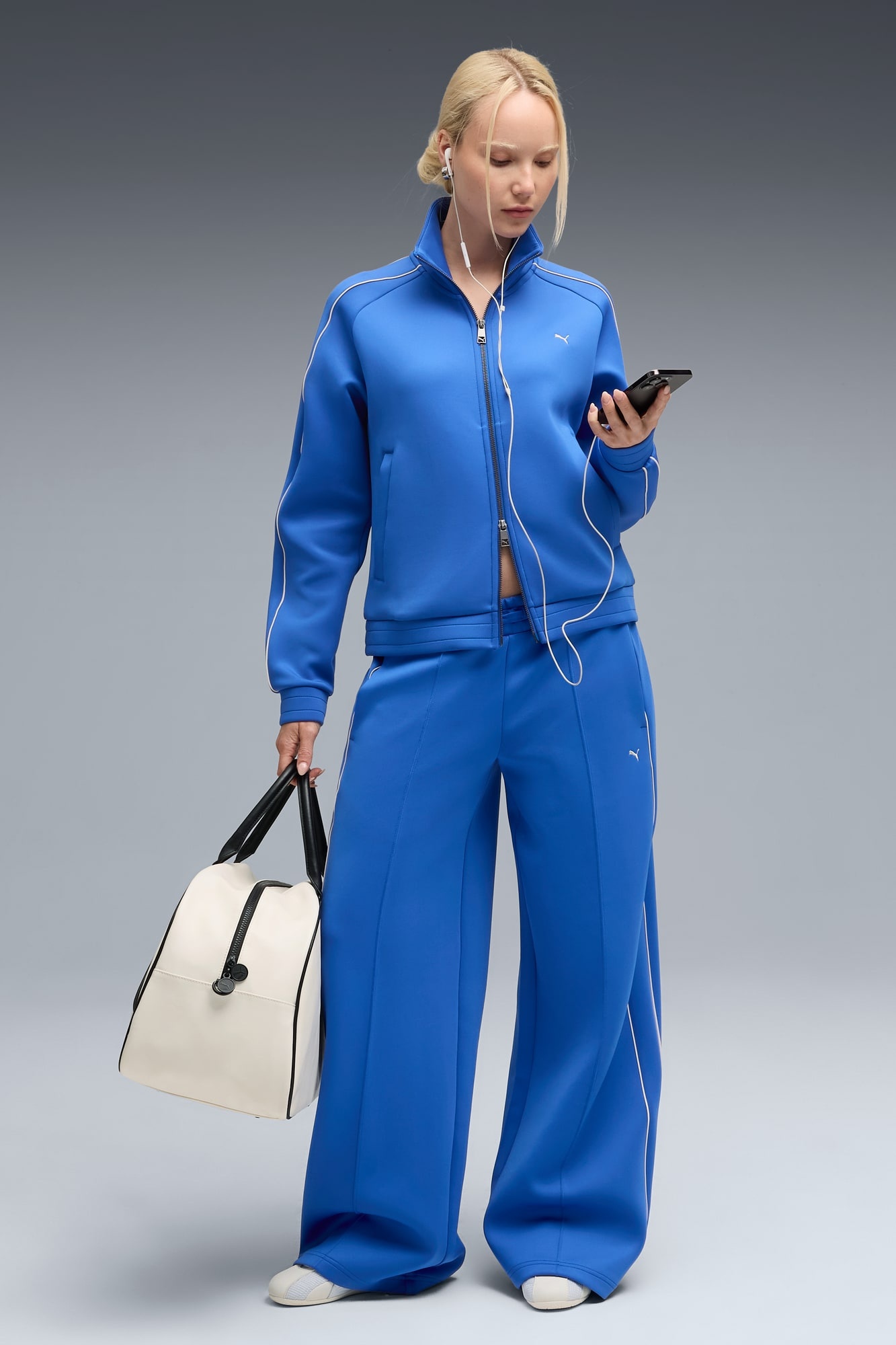 T7 Track Jacket Women - 5