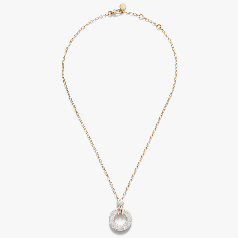 Pomellato Iconica Necklace with pendant outlook