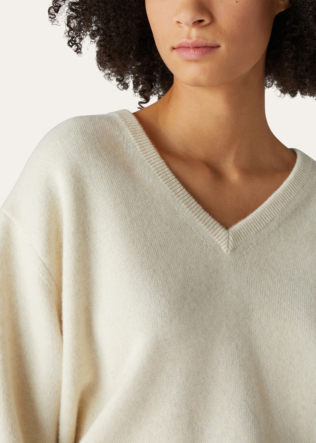 Loro V-Neck Sweater - 14