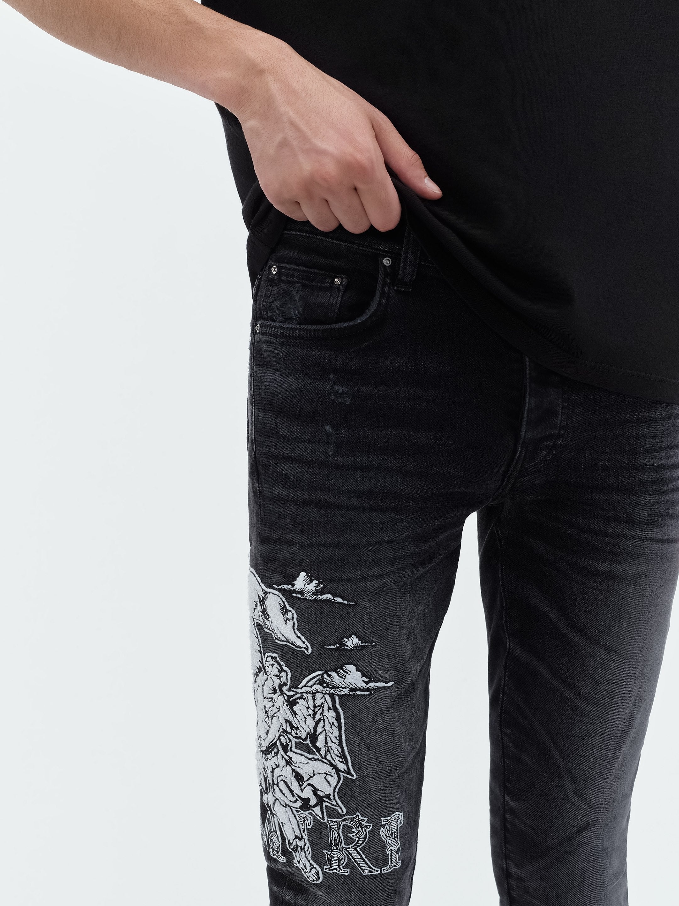 AMIRI ANGEL JEAN - 6