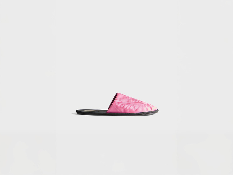 MENS CLOSE TOE SLIDES IN CAMELLIA - 1
