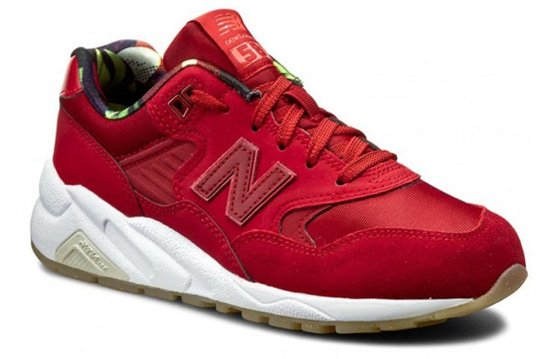 New Balance (WMNS) New Balance 580 'Red' WRT580RR outlook