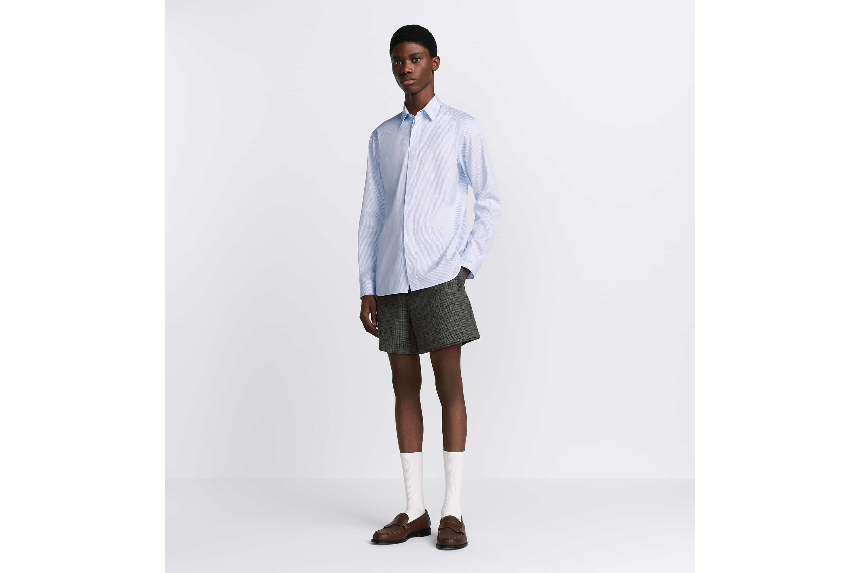 Tailored Shorts with Tied Bow - 3
