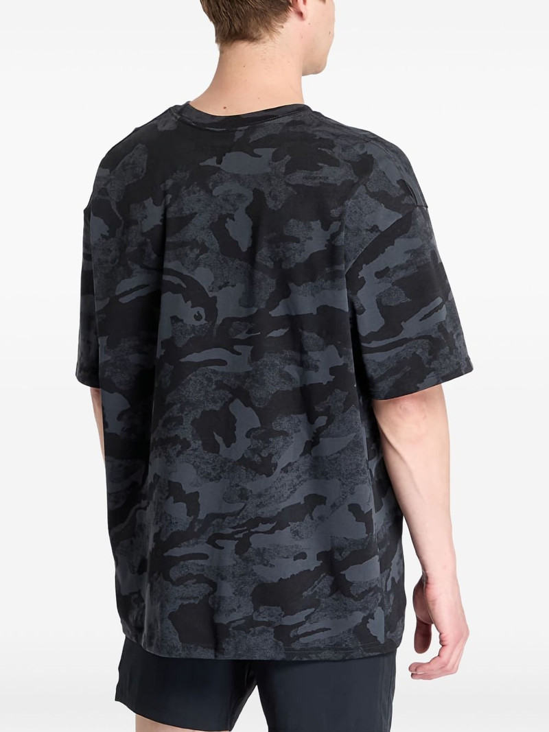 Under Armour camouflage-print T-shirt outlook