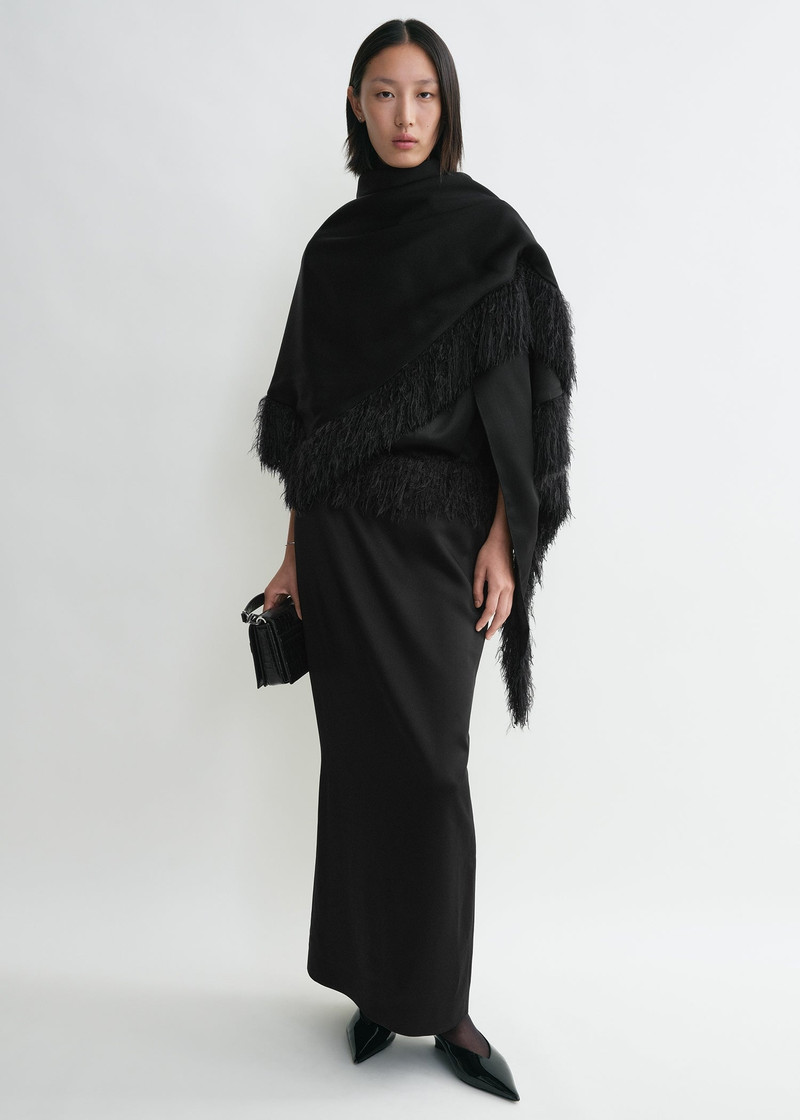 Totême Fringe scarf black outlook