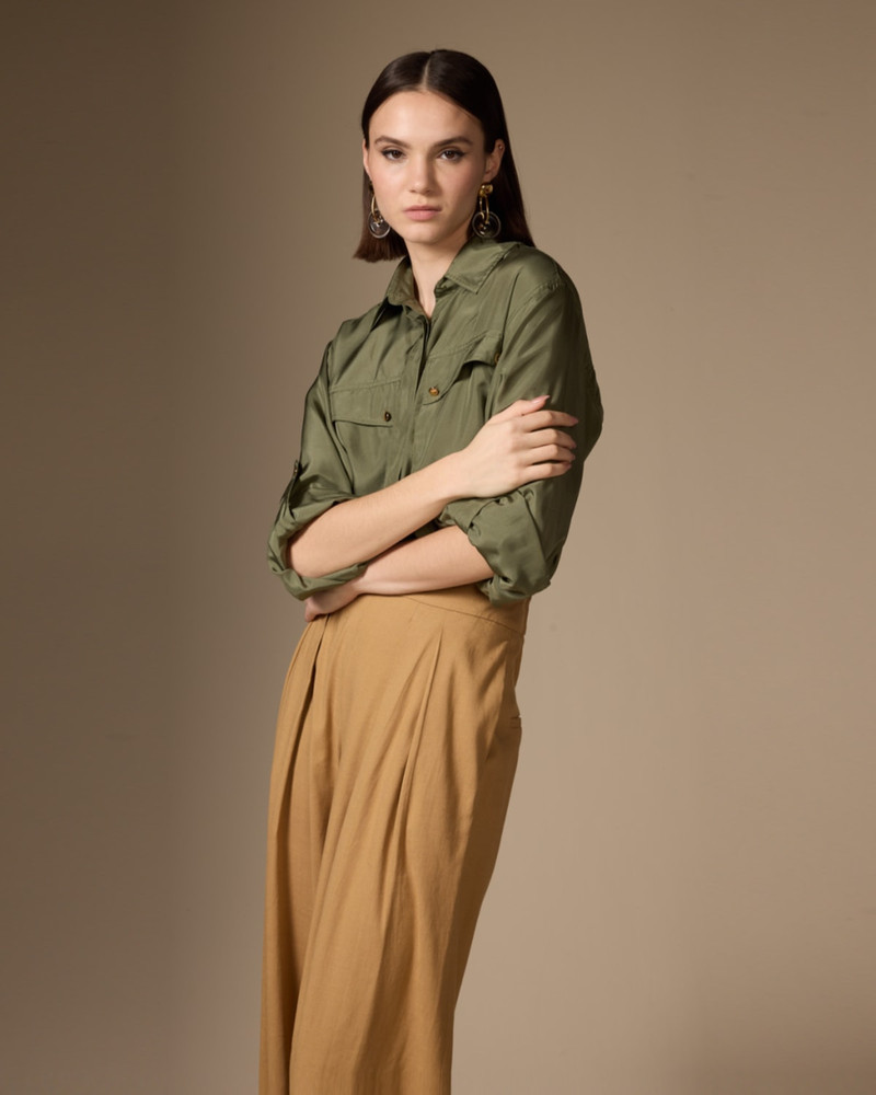 VERONICA BEARD Jada Button-Front Silk Top outlook