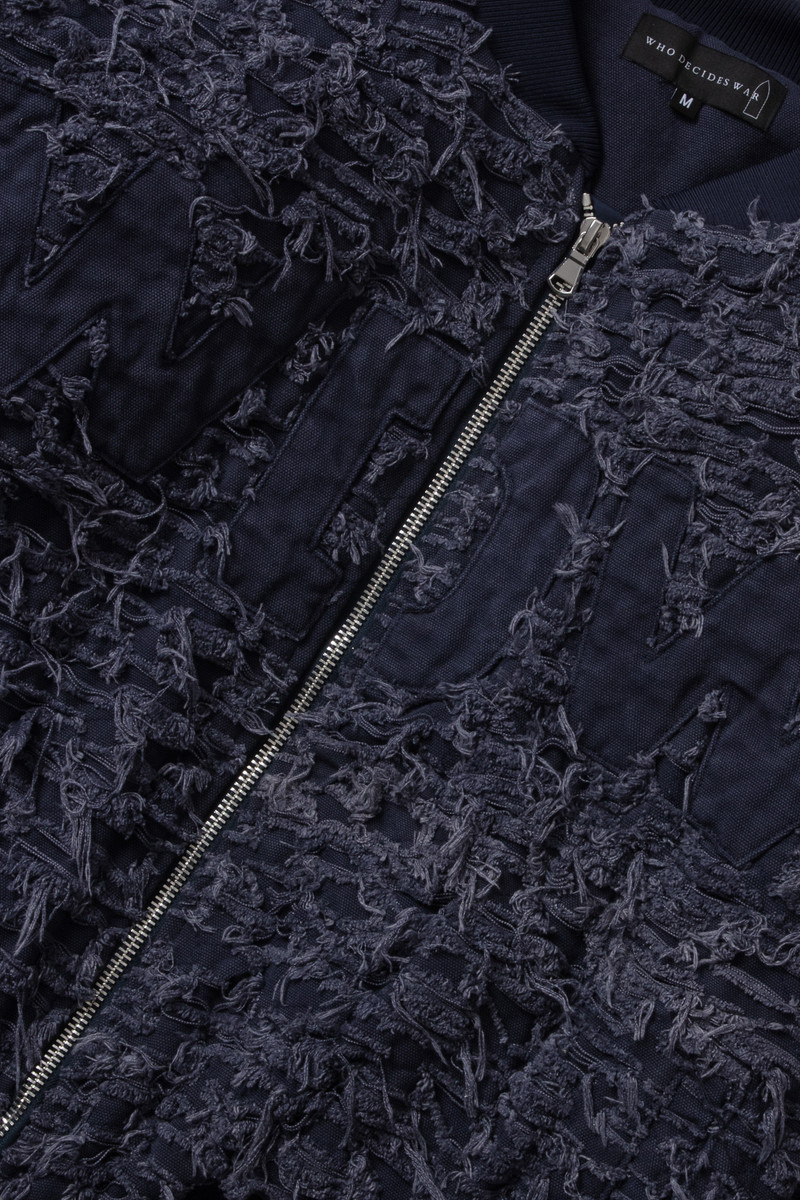 WHO DECIDES WAR HUSK BOMBER outlook