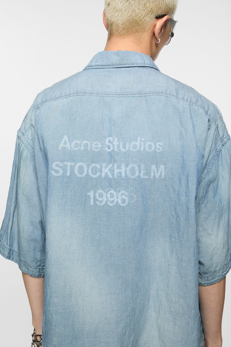 Button-up shirt logo stamp - Mid blue 4