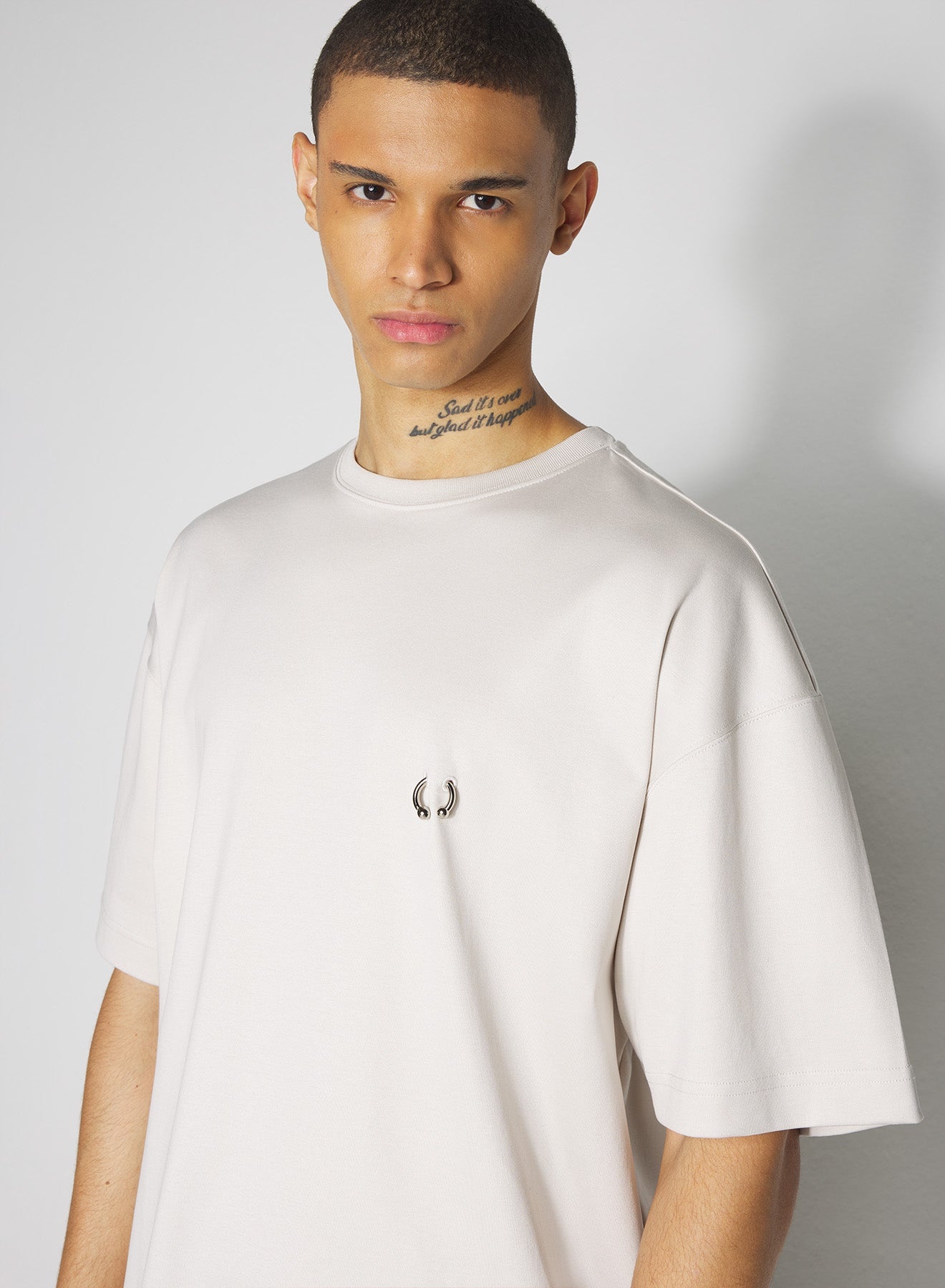 beige pierced t-shirt - 2