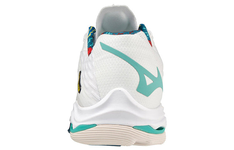 Mizuno Mizuno Wave Lightning Z7 'White Green Red' V1GA220048 outlook