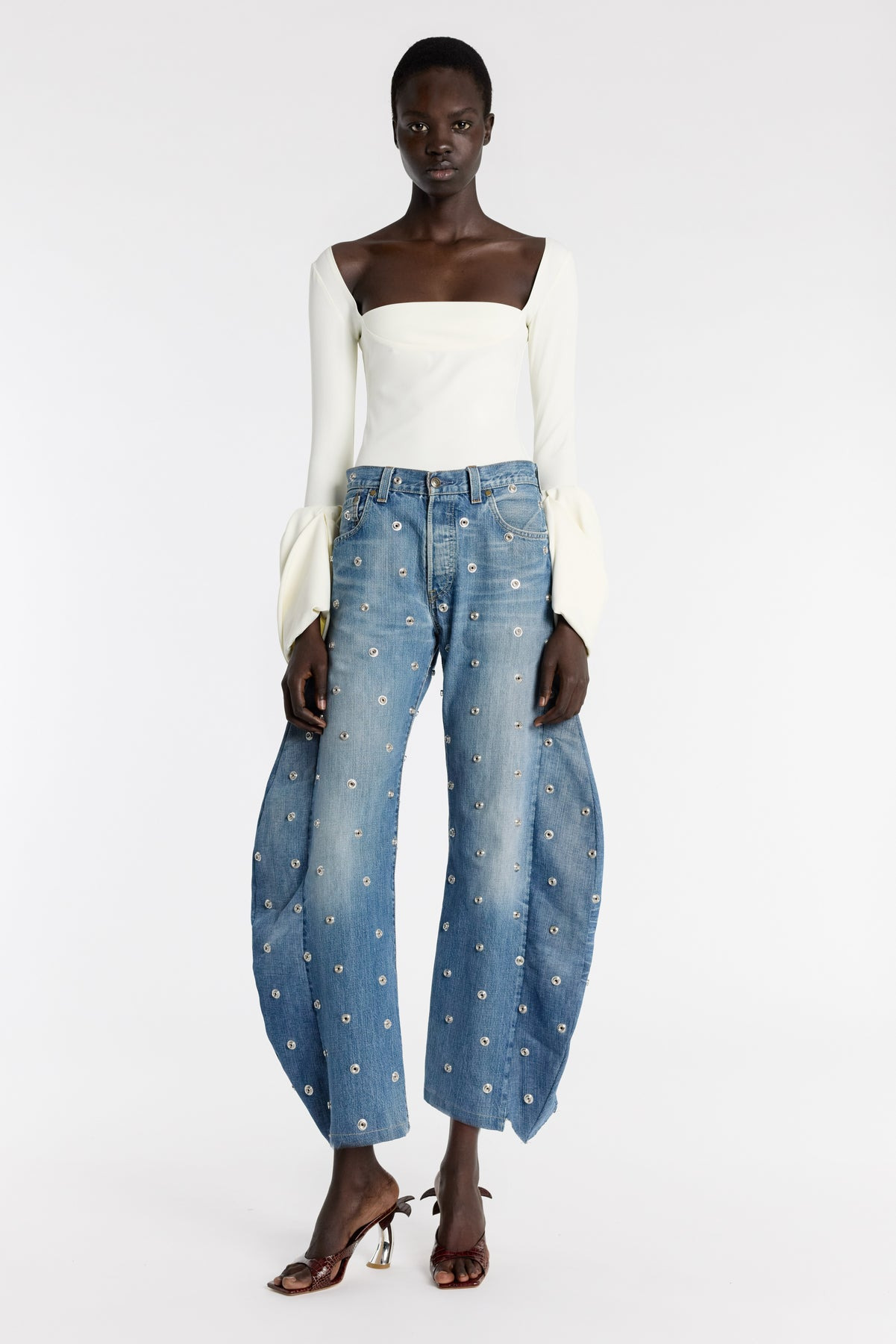 TOP WITH SQUARE DECOLLETE AND PUFF CUFFS IVORY - 1