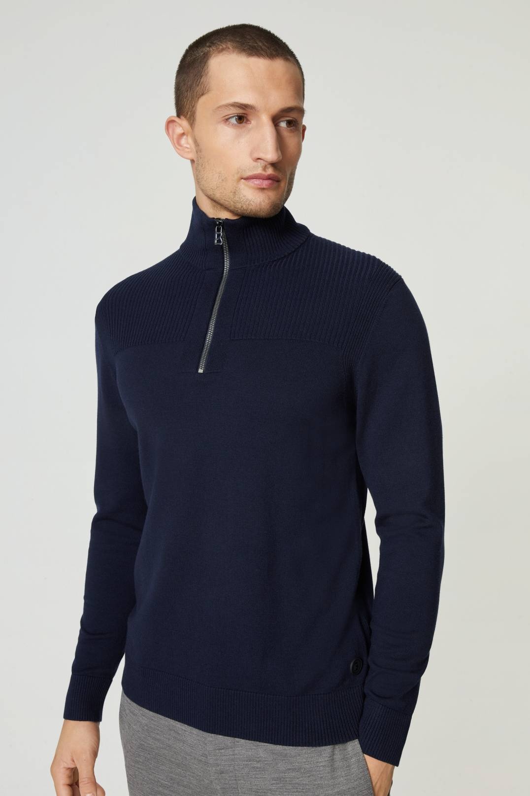NORIS KNIT PULLOVER IN NAVY BLUE - 2