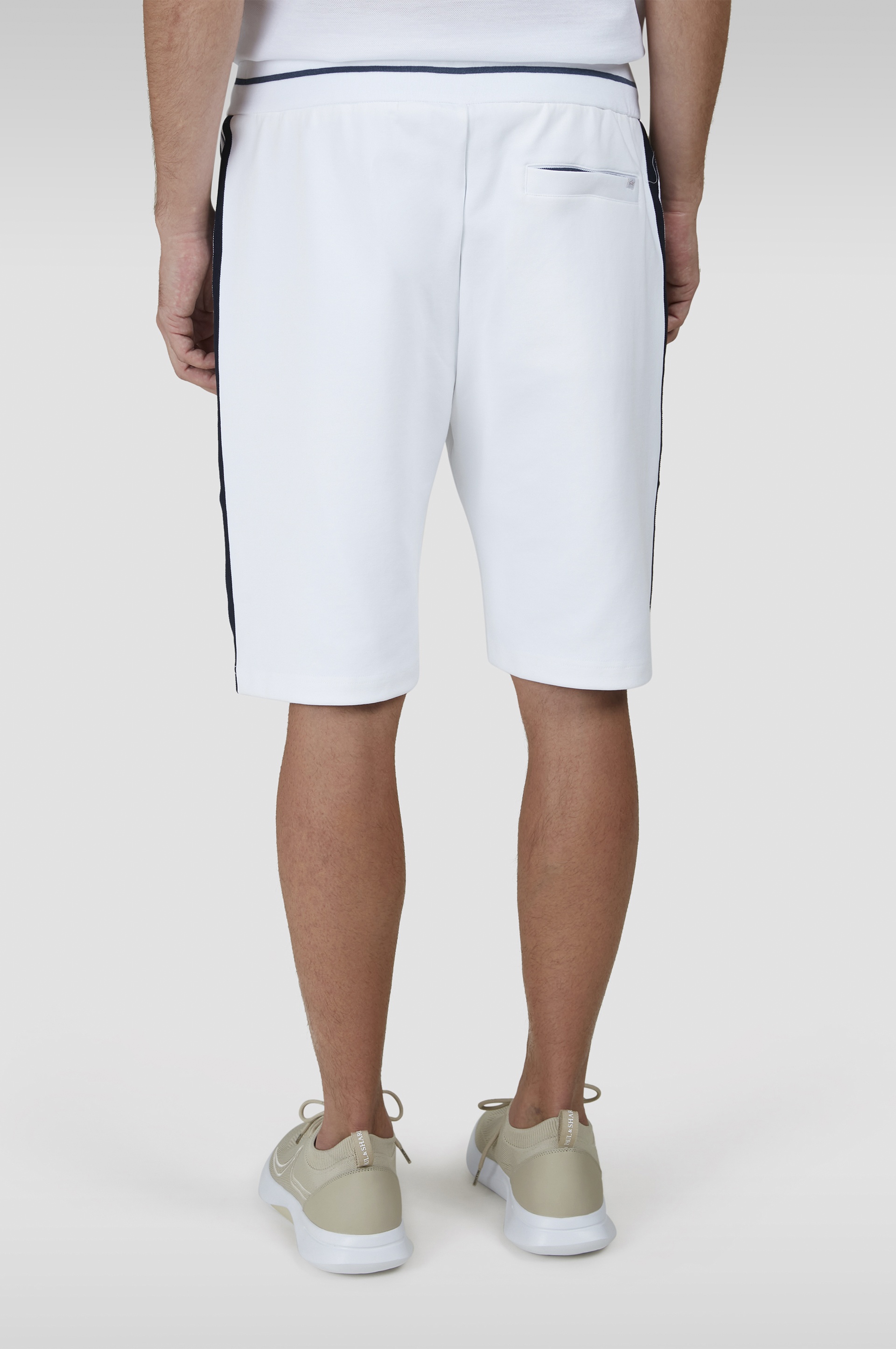 X-SOFT FLEECE SPORTS BERMUDA WITH STRIPED DETAILS - 3