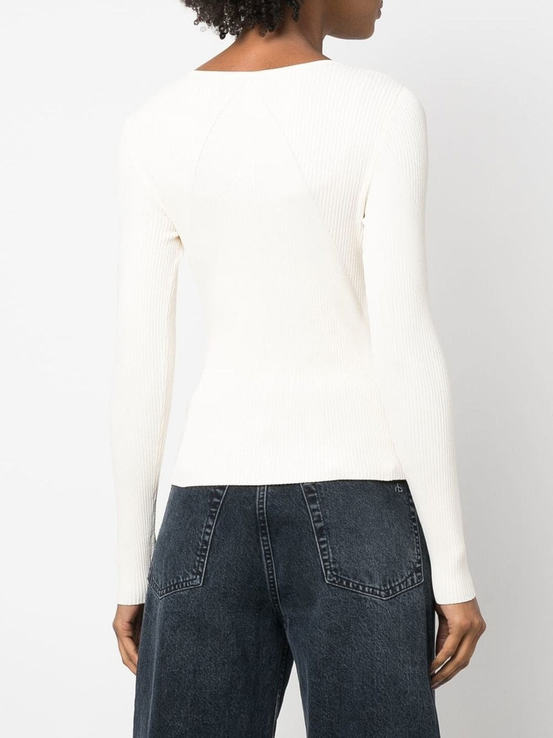 V-neck long-sleeved T-shirt 4