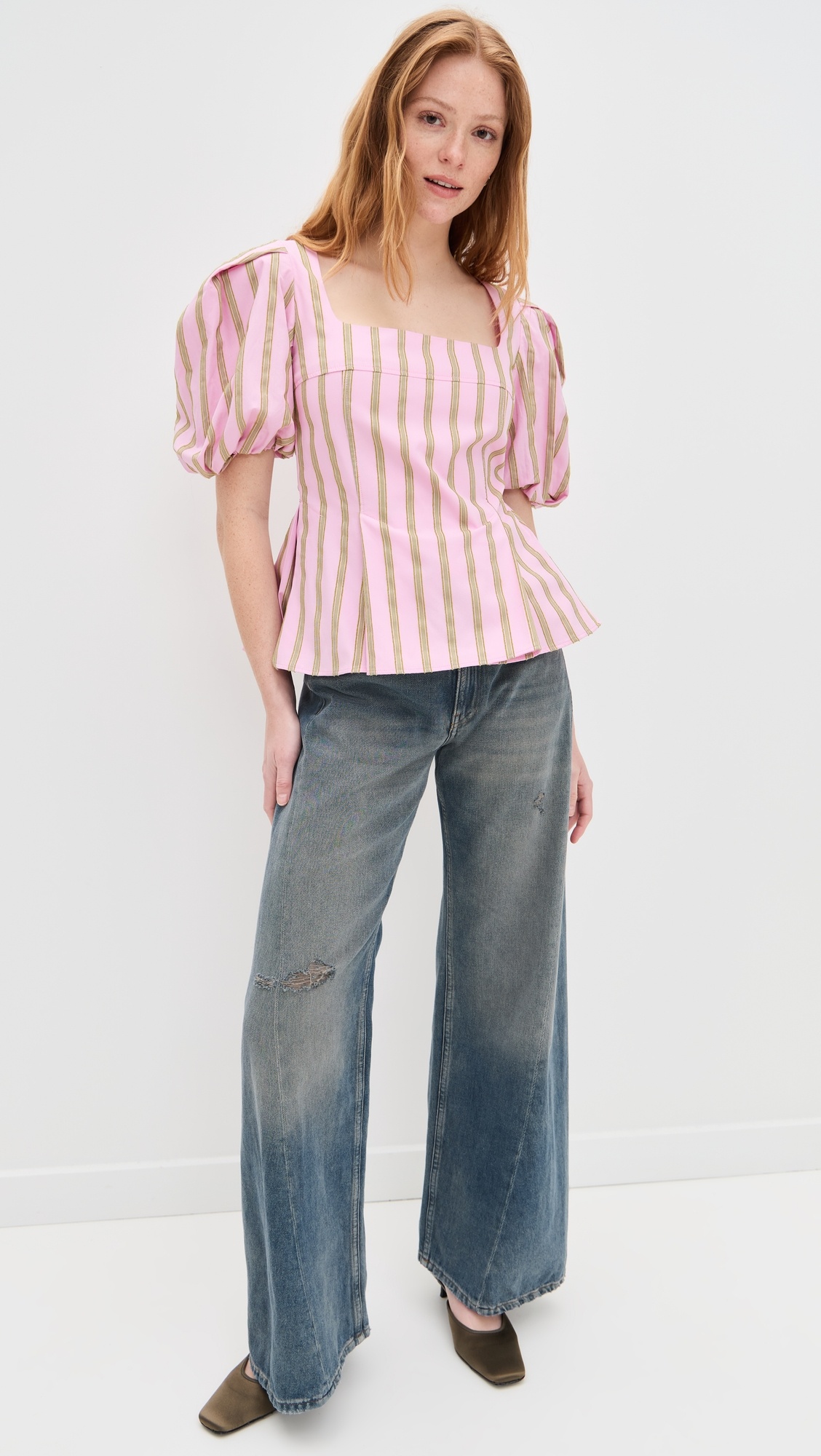 Soft Jacquard Weave Blouson Sleeve Top - 4
