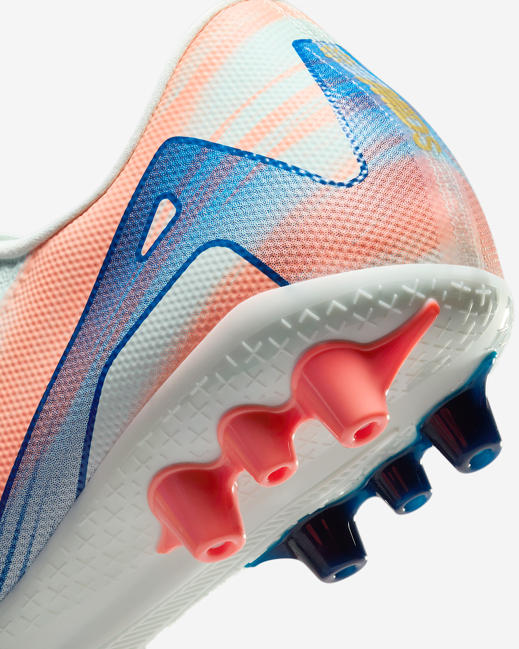 Nike Vapor 16 Academy Mercurial Dream Speed AG Low-Top Soccer Cleats - 9