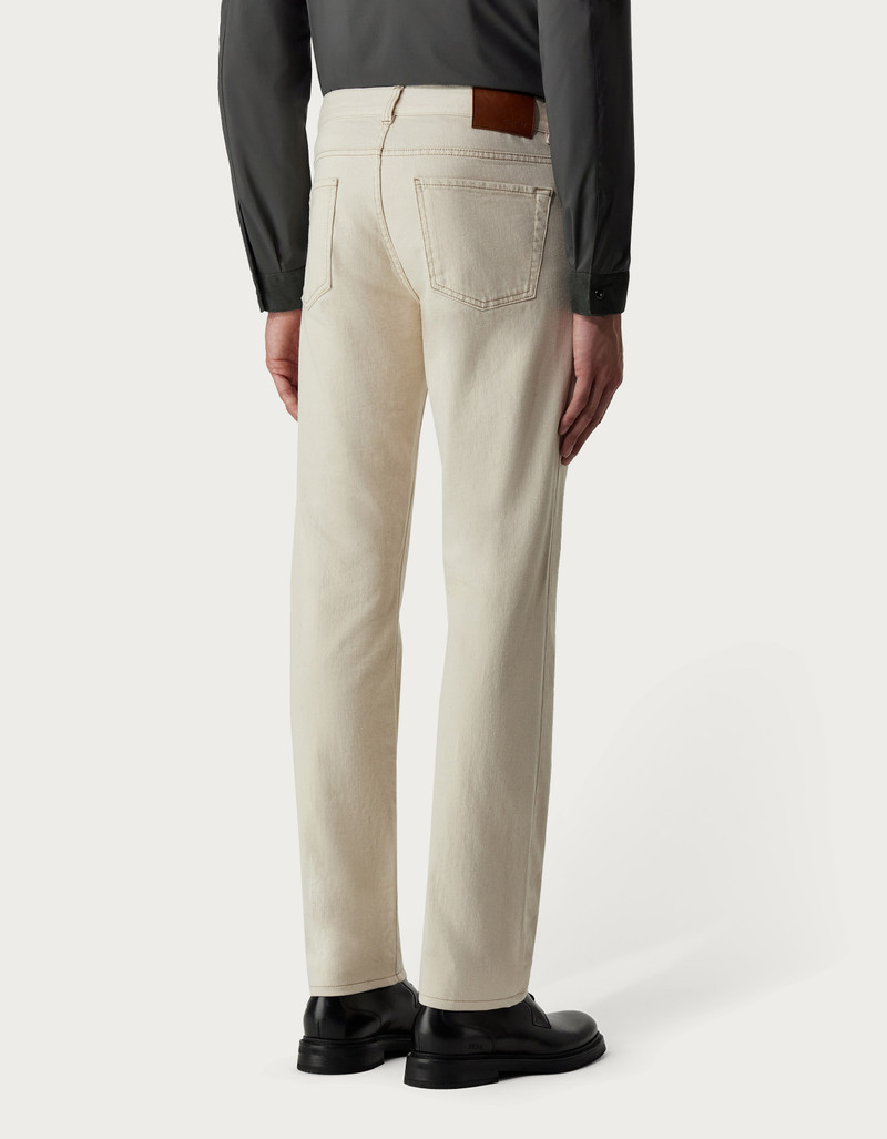 FIVE-POCKET PANTS IN ECRU BULL DENIM 3