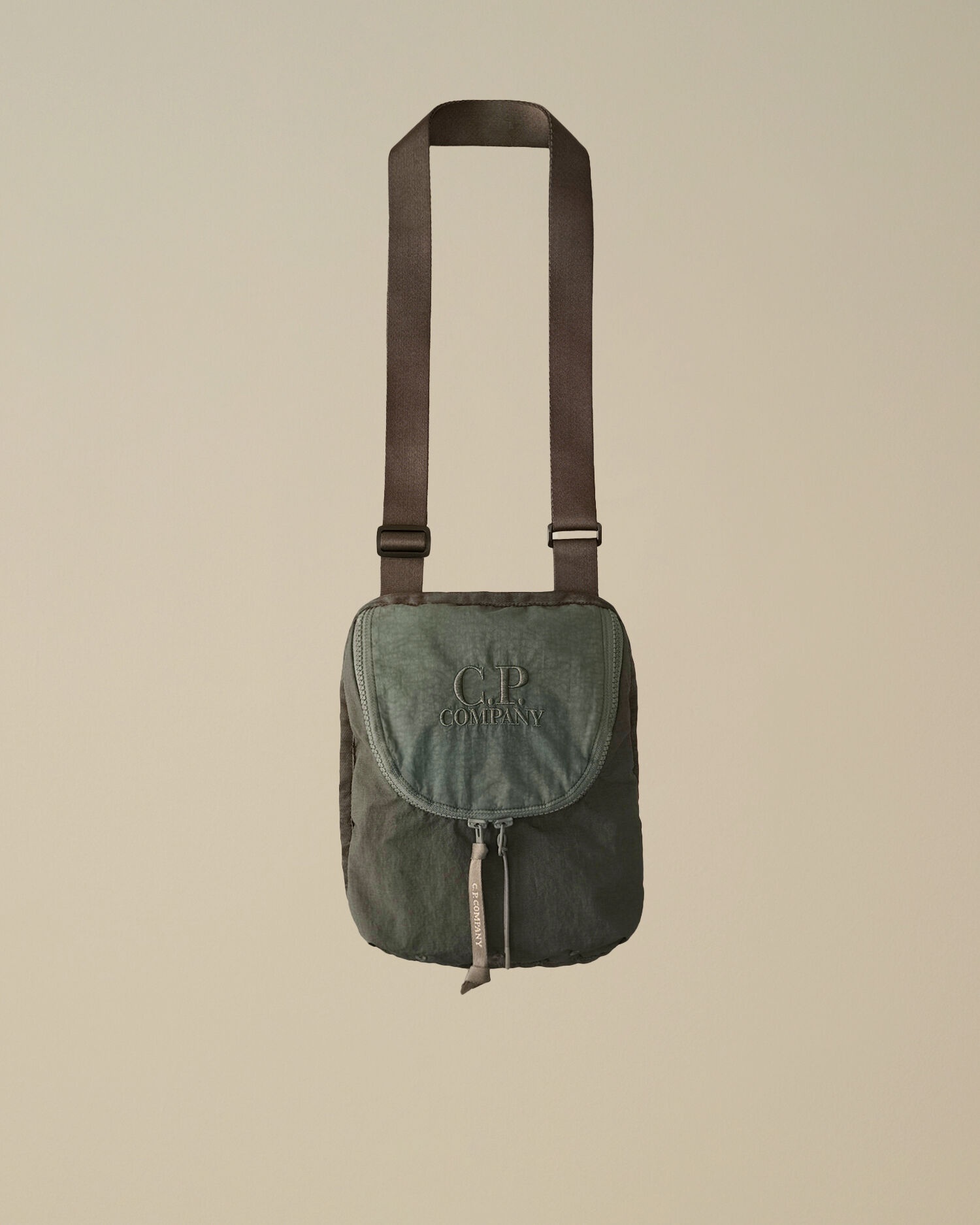 C.P. Company Plain Paper Touch Shoulder Bag | REVERSIBLE