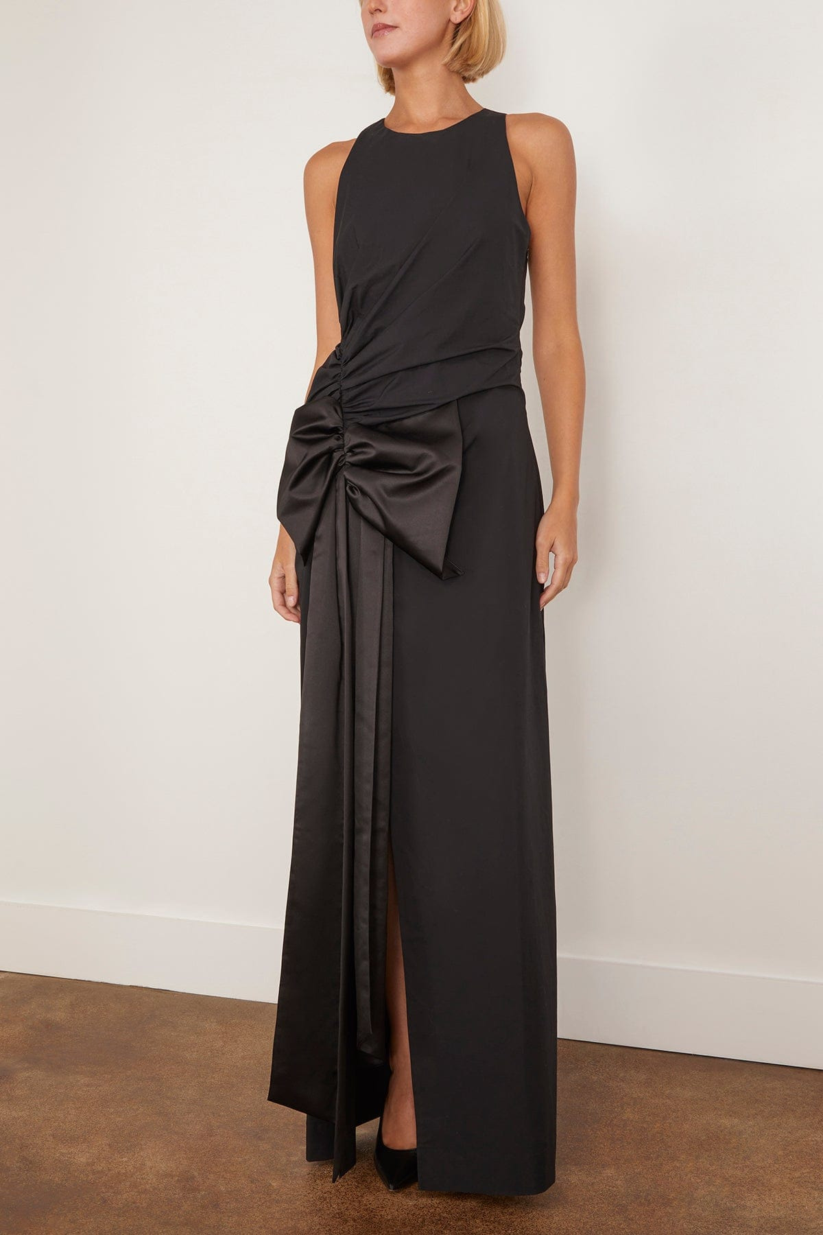 Poplin Power Sleeveless Dress in Pure Black - 3