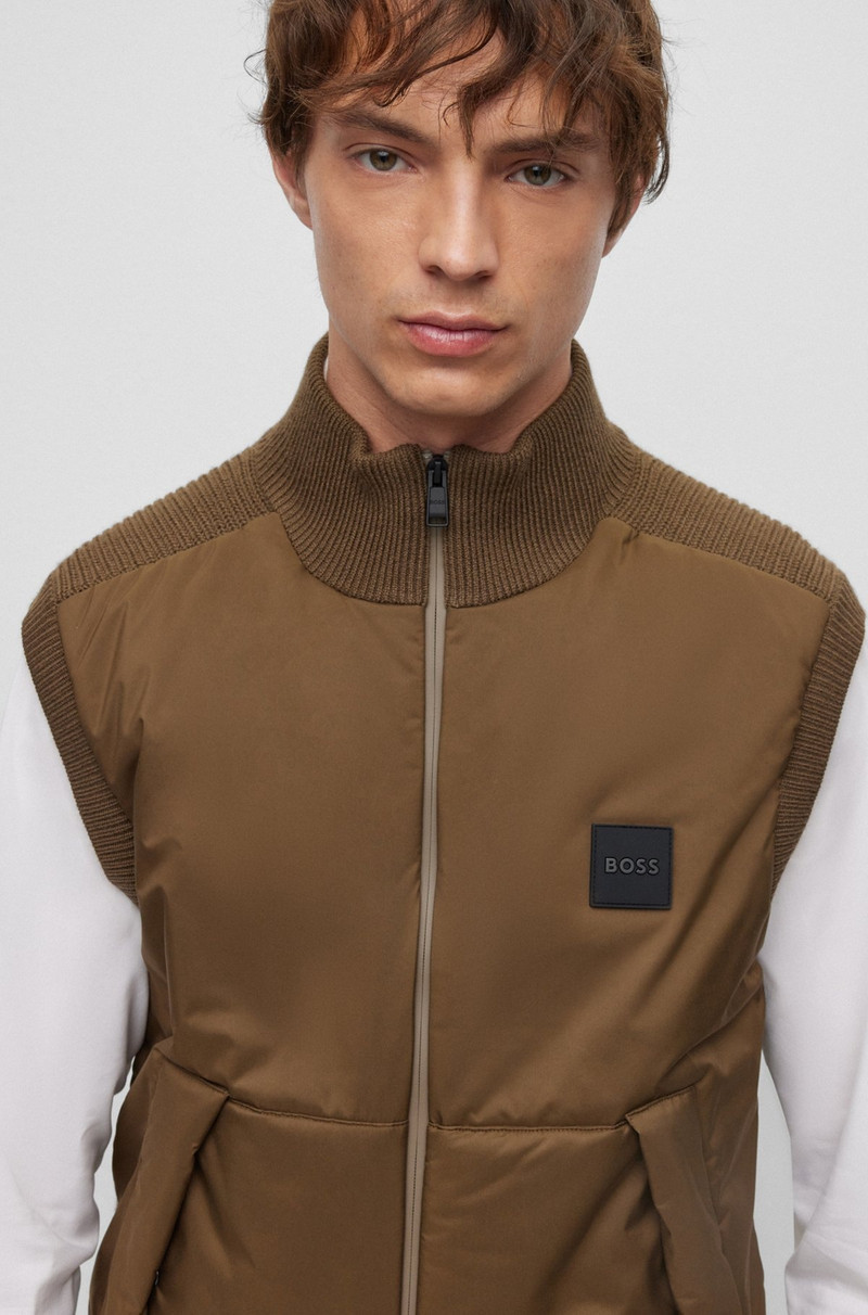 REGULAR-FIT GILET WITH LOGO PATCH 3
