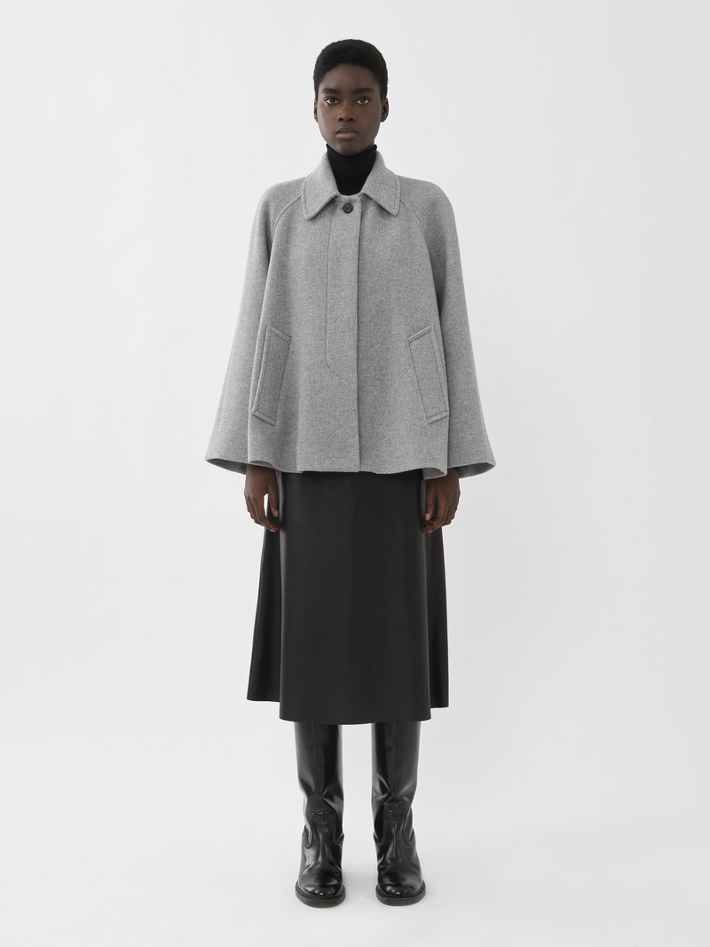 Chloé SHORT CAPE COAT outlook