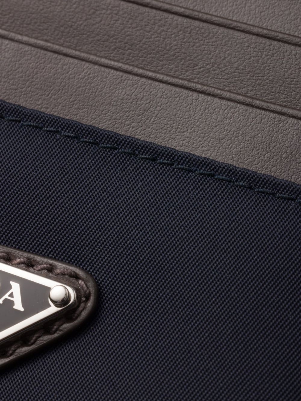 triangle-logo wallet - 3